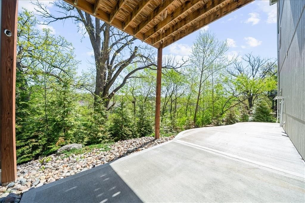 5037 NW Timberline Drive — photo 47