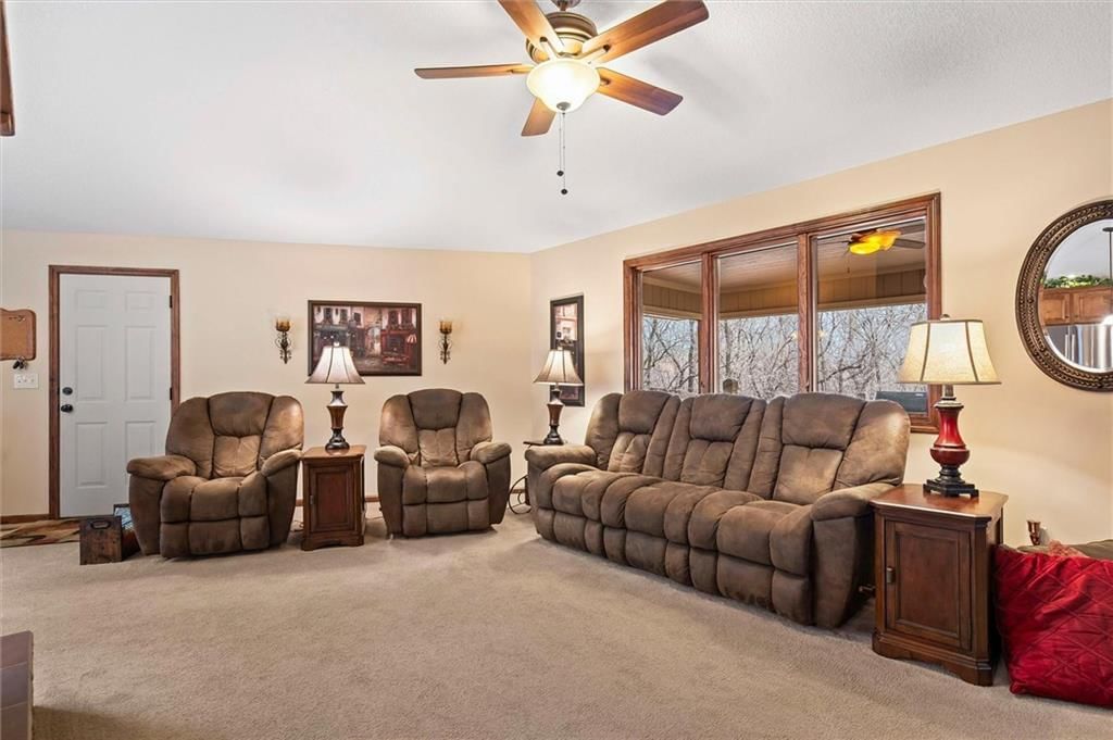 25293 Dehoff Drive — photo 8