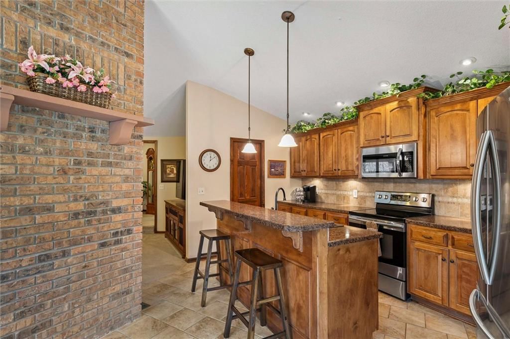 25293 Dehoff Drive — photo 9