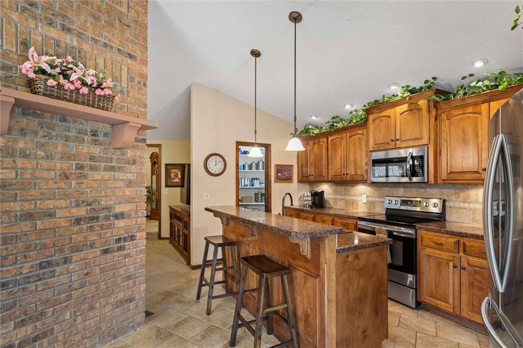 25293 Dehoff Drive — photo 10