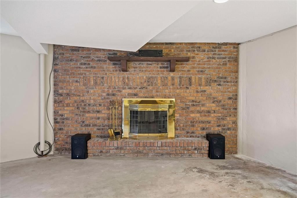 25293 Dehoff Drive — photo 31