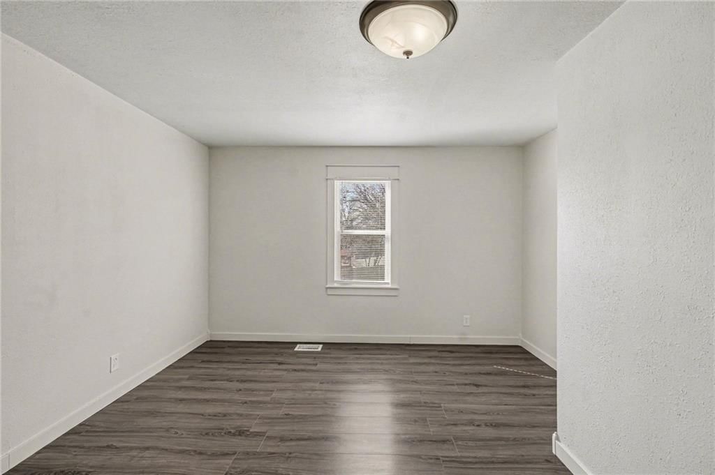 1808 Bellevue Street — photo 8