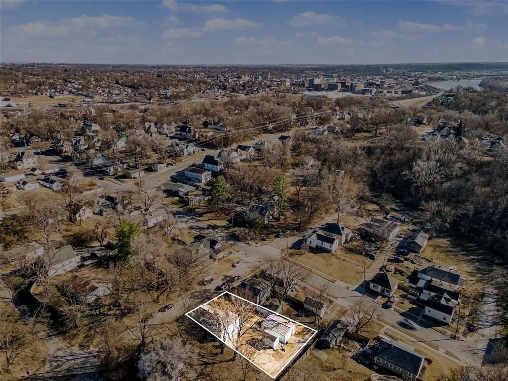 1808 Bellevue Street — photo 37