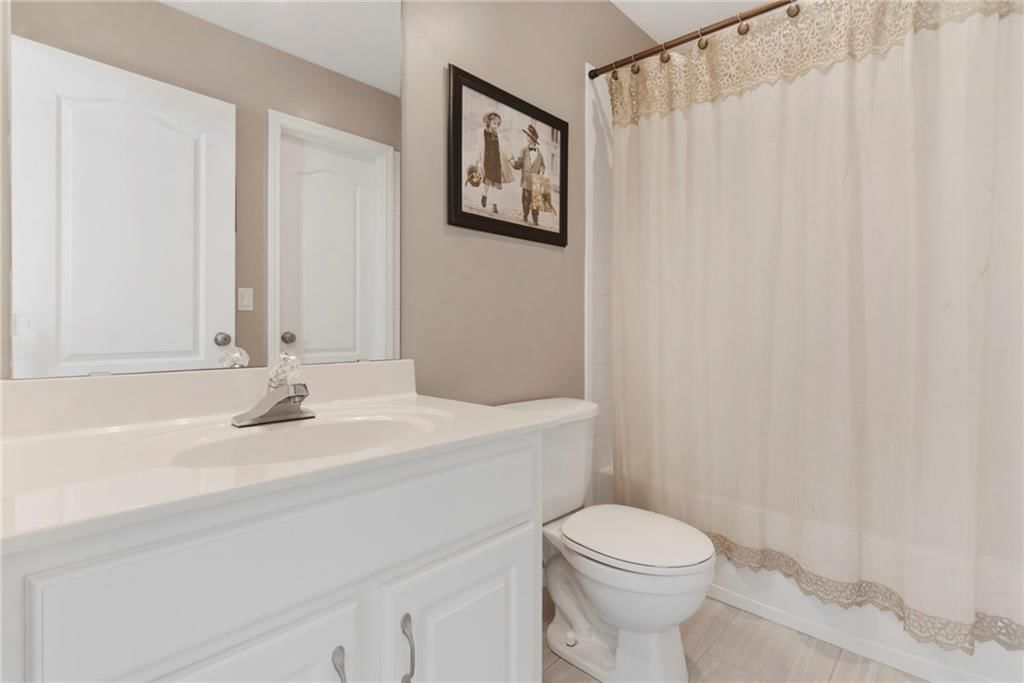 4138 Independence Boulevard — photo 27