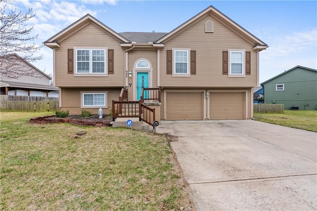 933 S Kisner Drive, Independence, MO