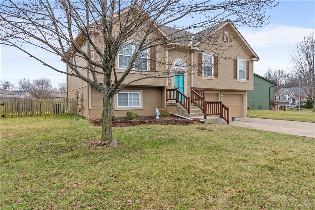933 S Kisner Drive — photo 2