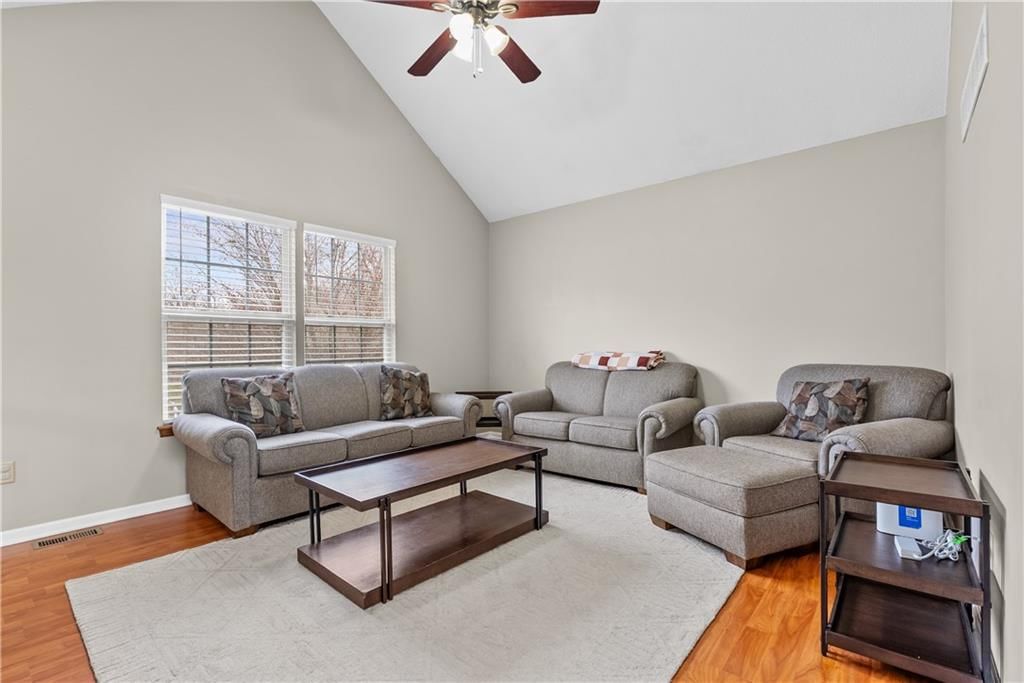 933 S Kisner Drive — photo 5