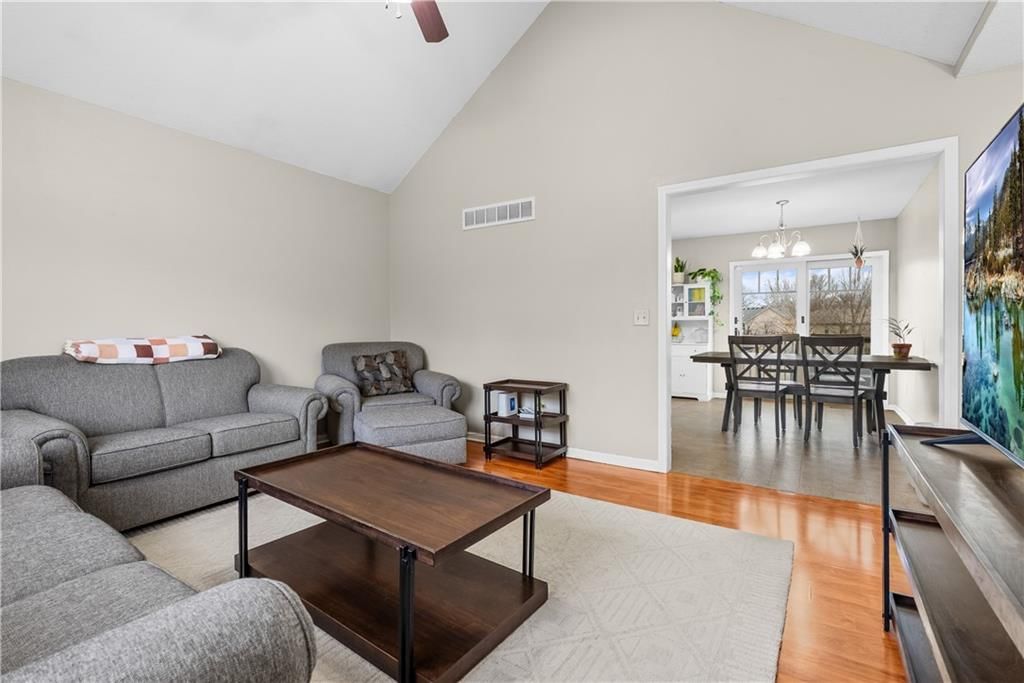 933 S Kisner Drive — photo 6