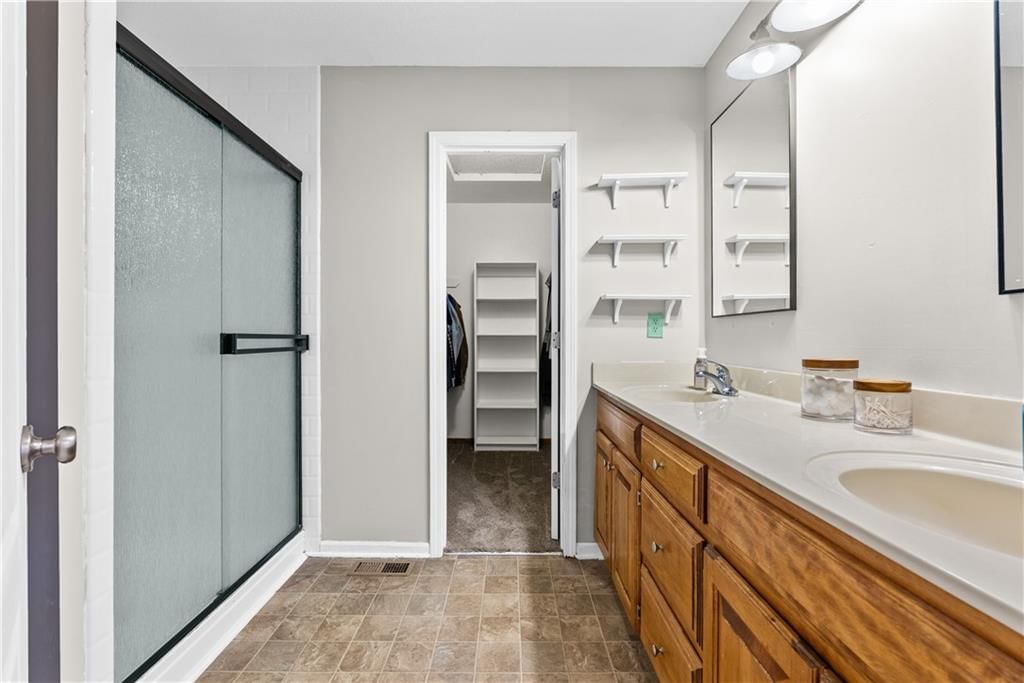 933 S Kisner Drive — photo 17