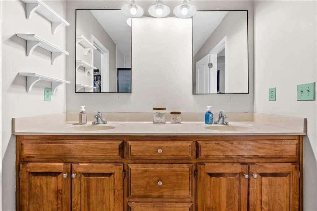933 S Kisner Drive — photo 19