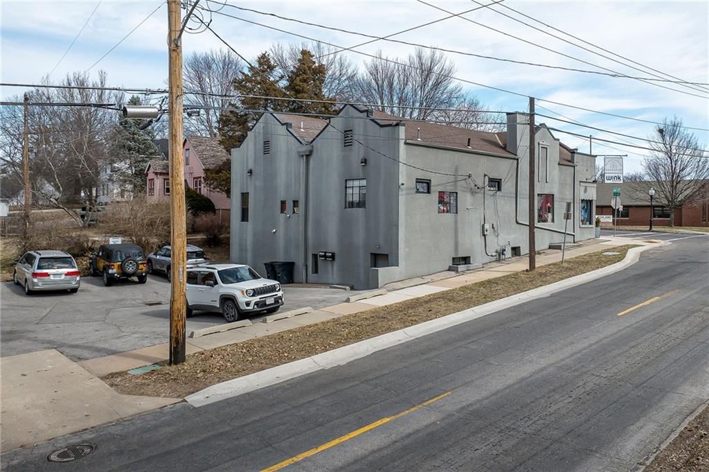 2702 Ashland Avenue — photo 4