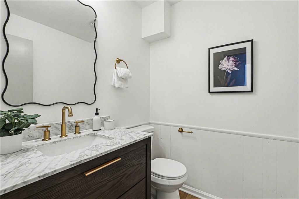 1516 E 99th Street — photo 9