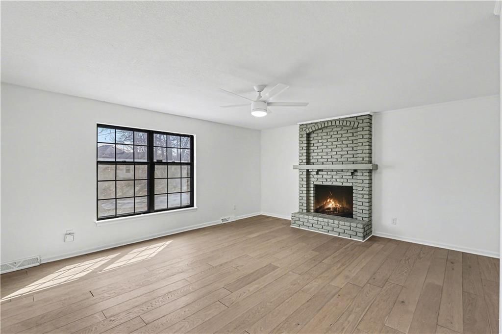1516 E 99th Street — photo 10