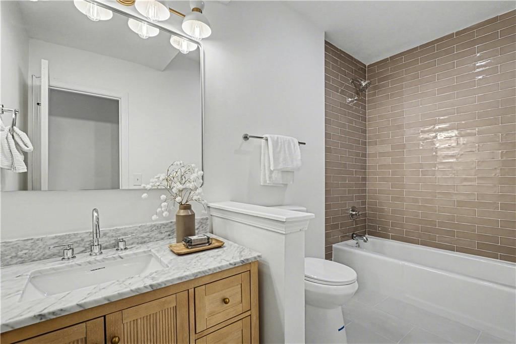 1516 E 99th Street — photo 20