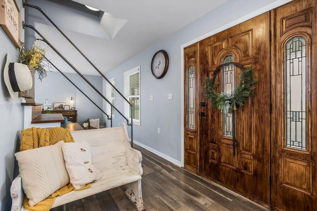992 E 750 Road — photo 14