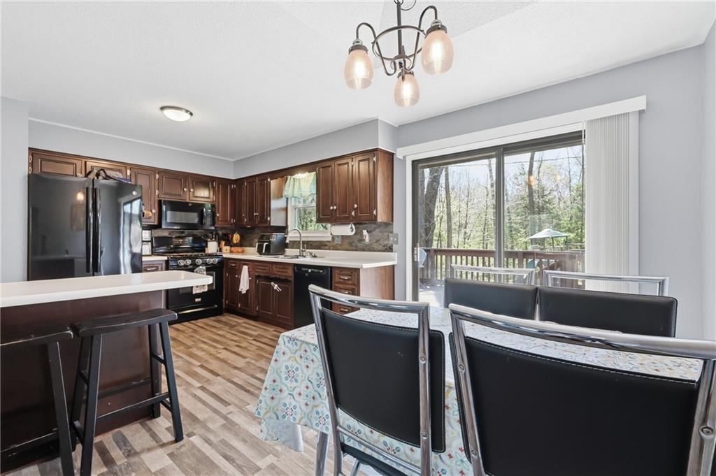 907 Josela Court — photo 9