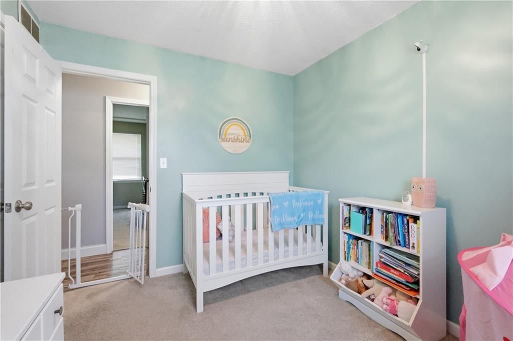 907 Josela Court — photo 17