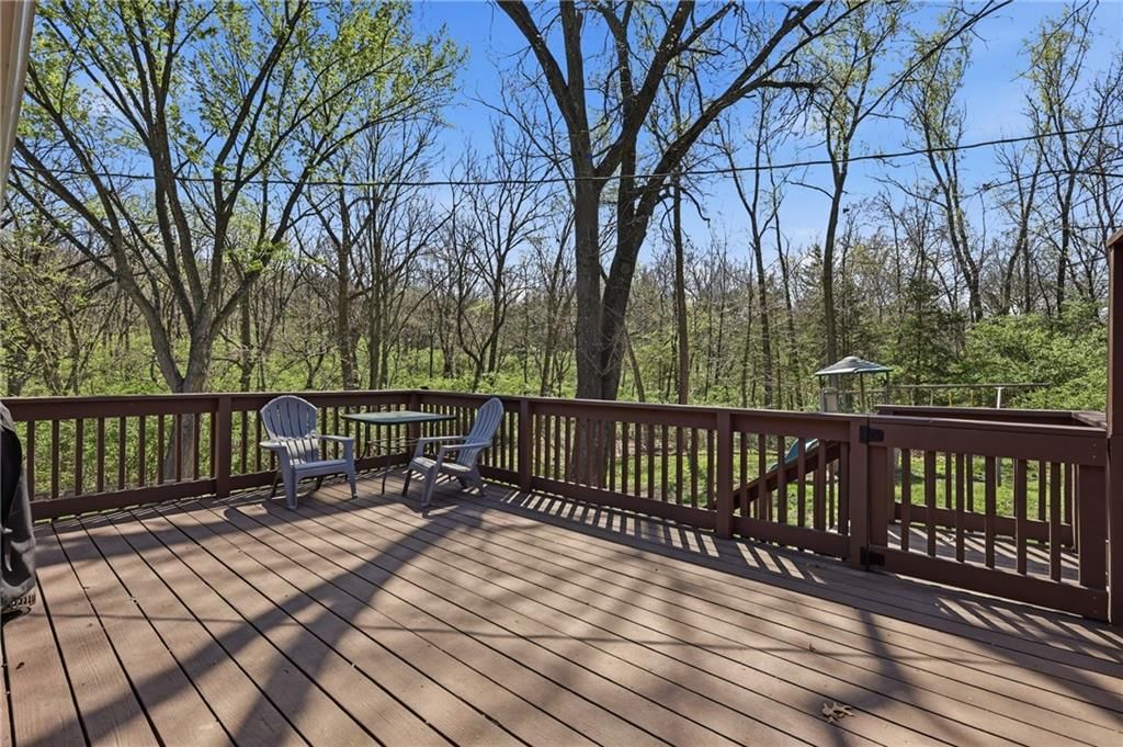 907 Josela Court — photo 26