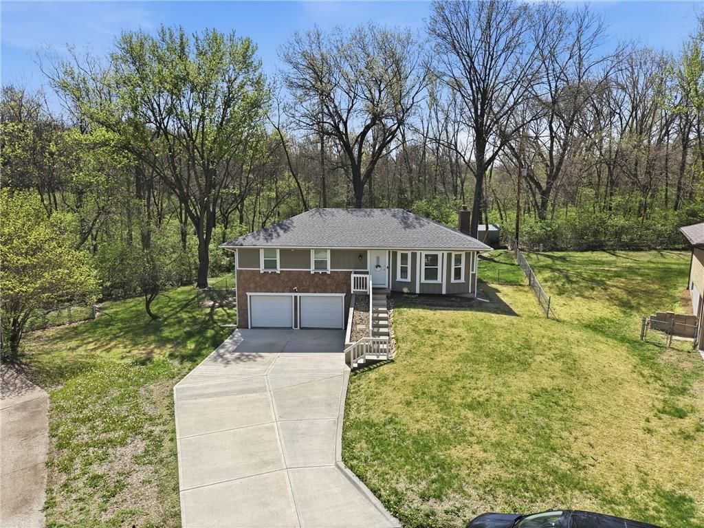 907 Josela Court — photo 32