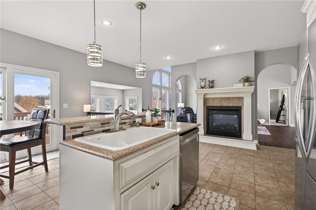 906 NW Magnolia Lane — photo 19