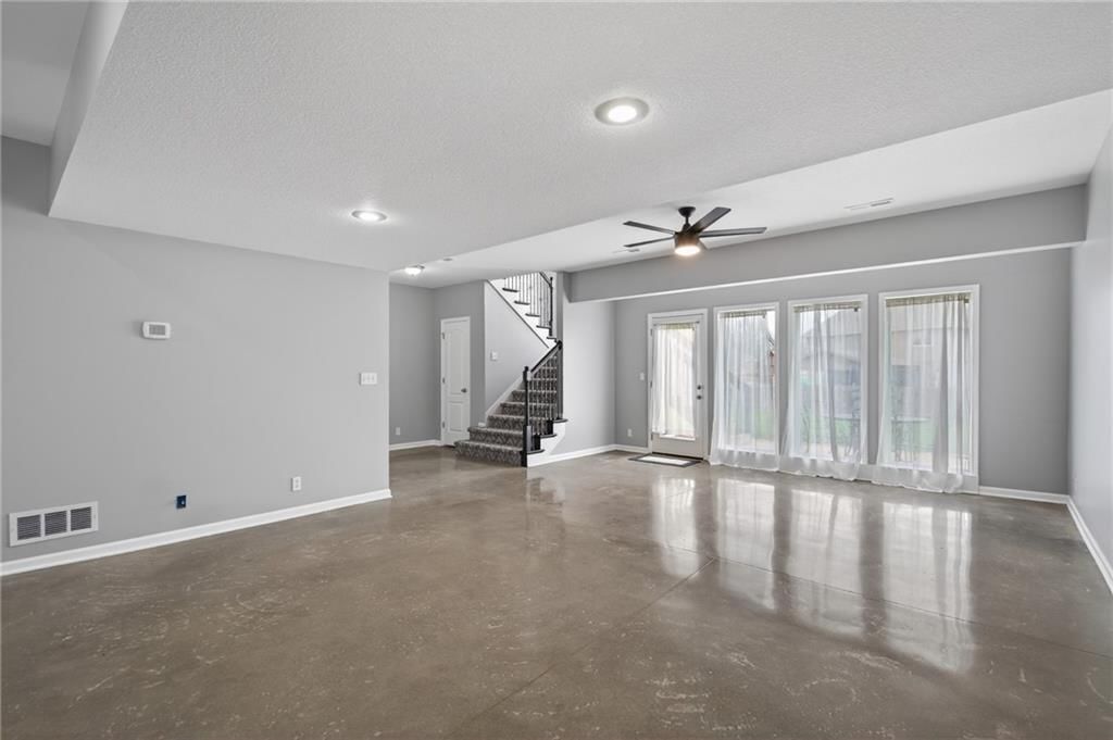 906 NW Magnolia Lane — photo 34
