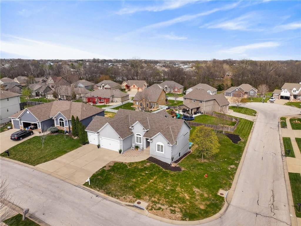 906 NW Magnolia Lane — photo 53