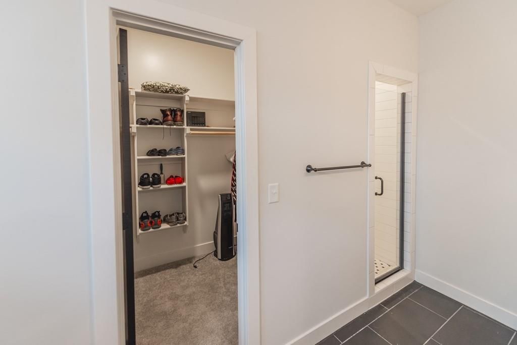 4436 TRACY Avenue — photo 11