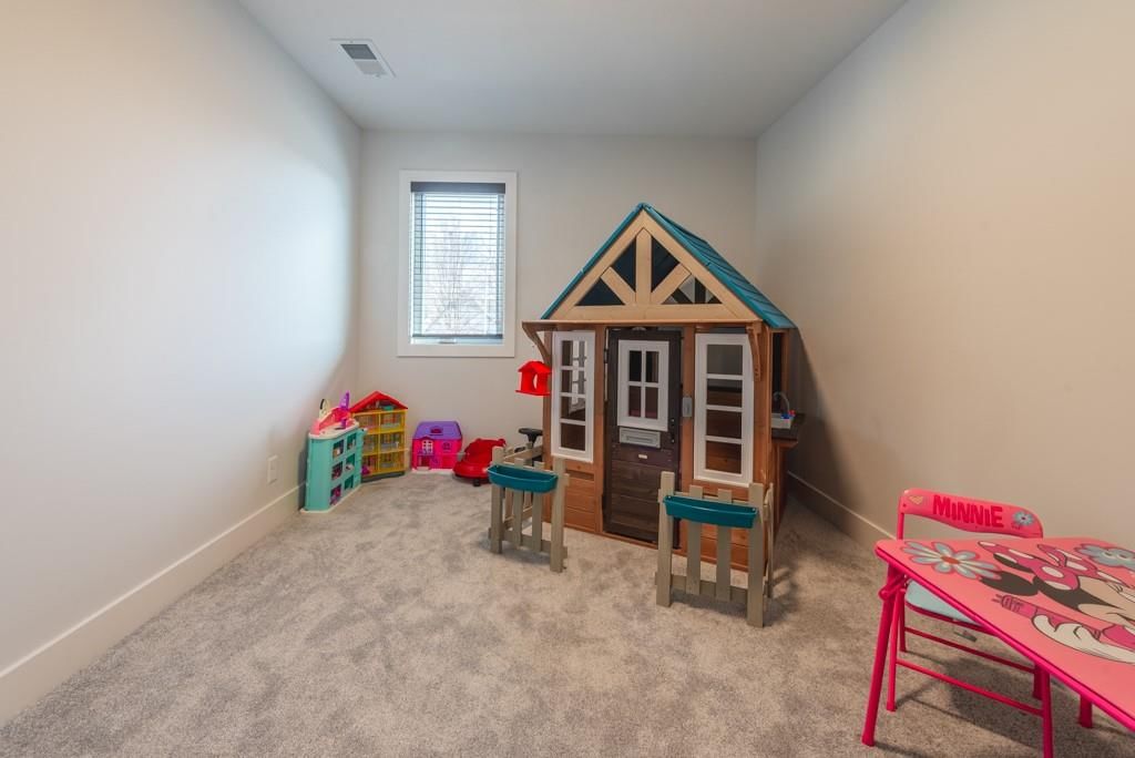 4436 TRACY Avenue — photo 27