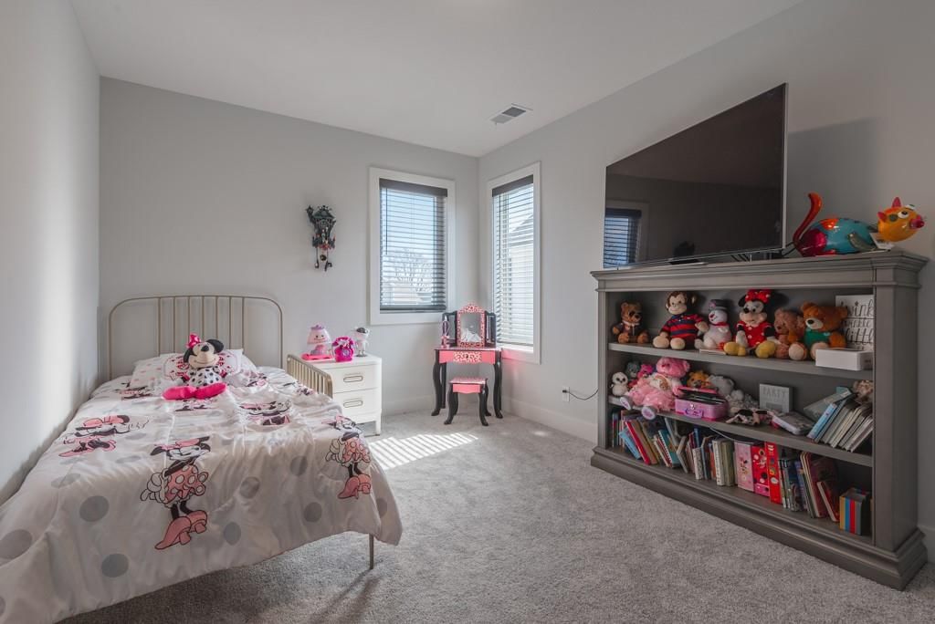 4436 TRACY Avenue — photo 30