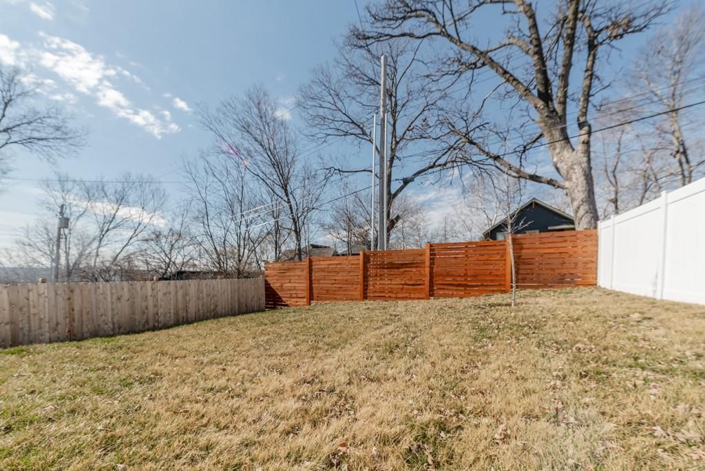 4436 TRACY Avenue — photo 36