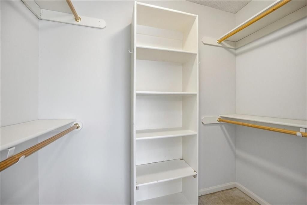 4439 Meadow View Drive — photo 20