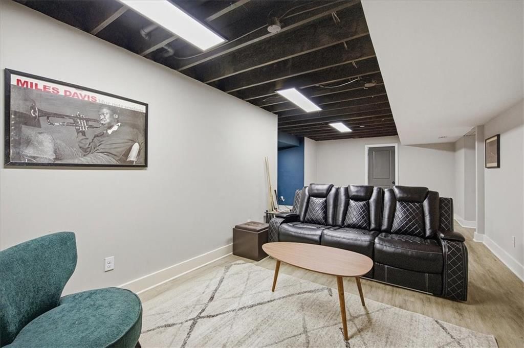 4439 Meadow View Drive — photo 28