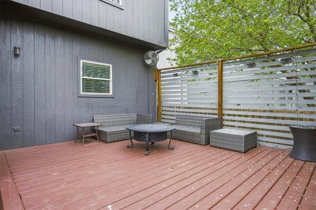 4439 Meadow View Drive — photo 32