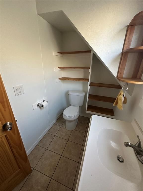 2323 JACKSON Avenue — photo 11