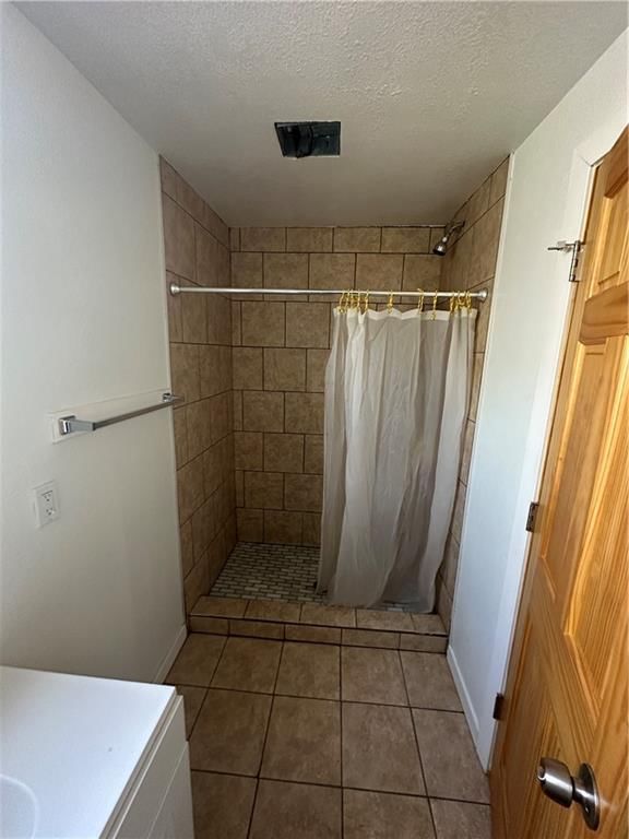2323 JACKSON Avenue — photo 12