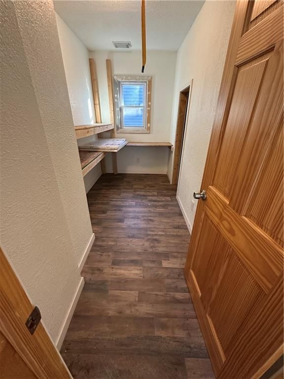 2323 JACKSON Avenue — photo 14