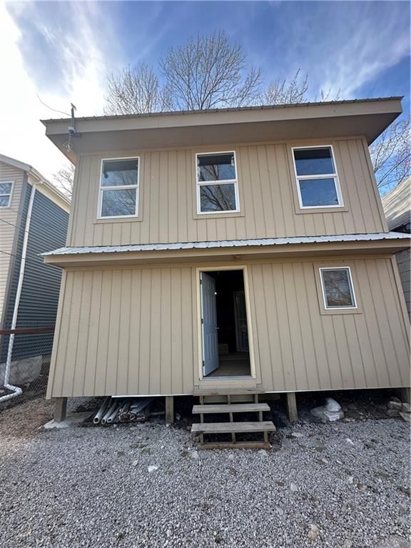 2323 JACKSON Avenue — photo 16