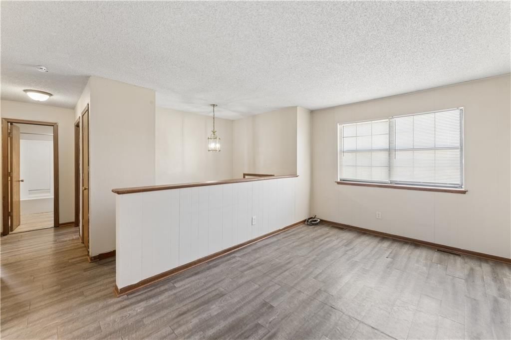 113-115 Brookridge Drive — photo 5