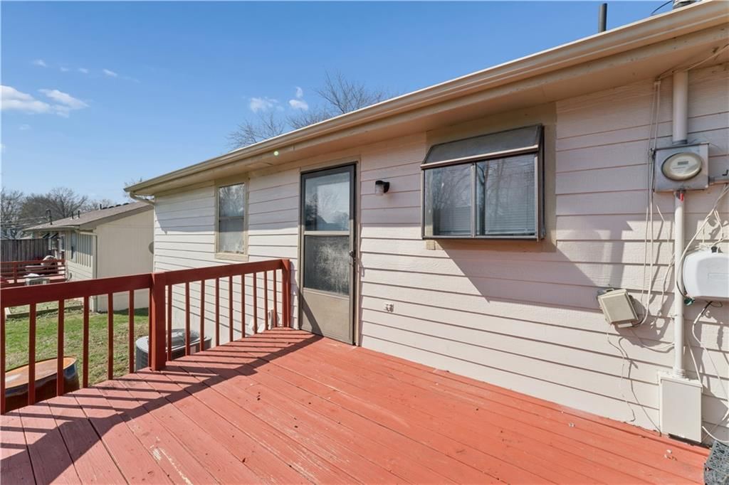 113-115 Brookridge Drive — photo 31