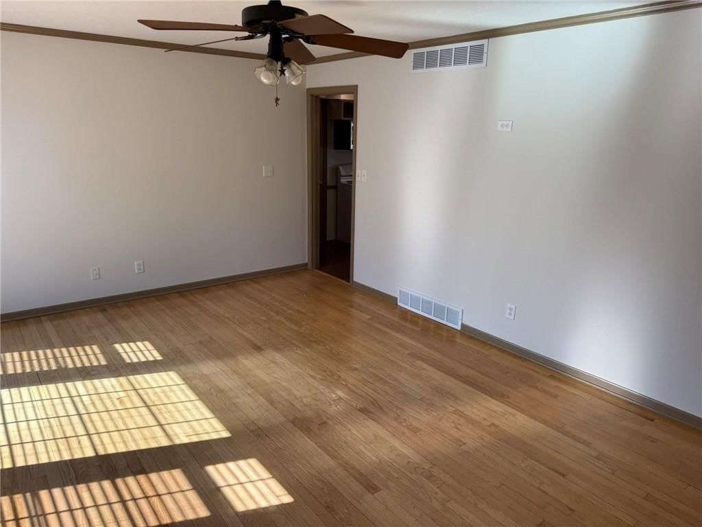 11703 E 48th Street — photo 29