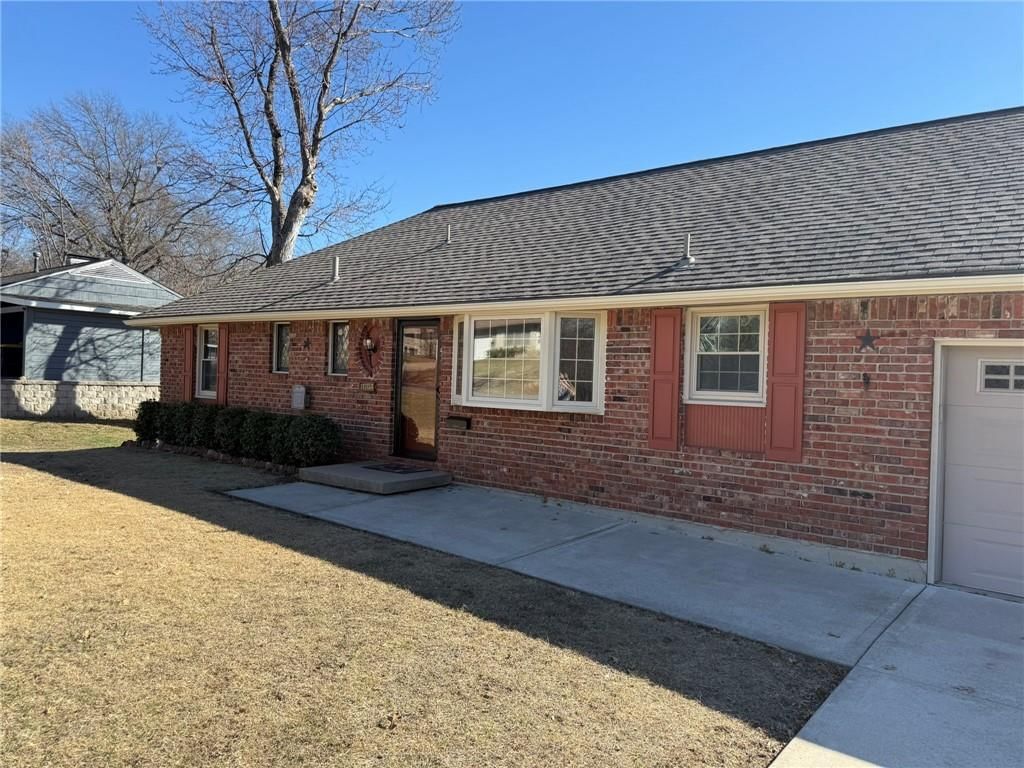 11703 E 48th Street — photo 50