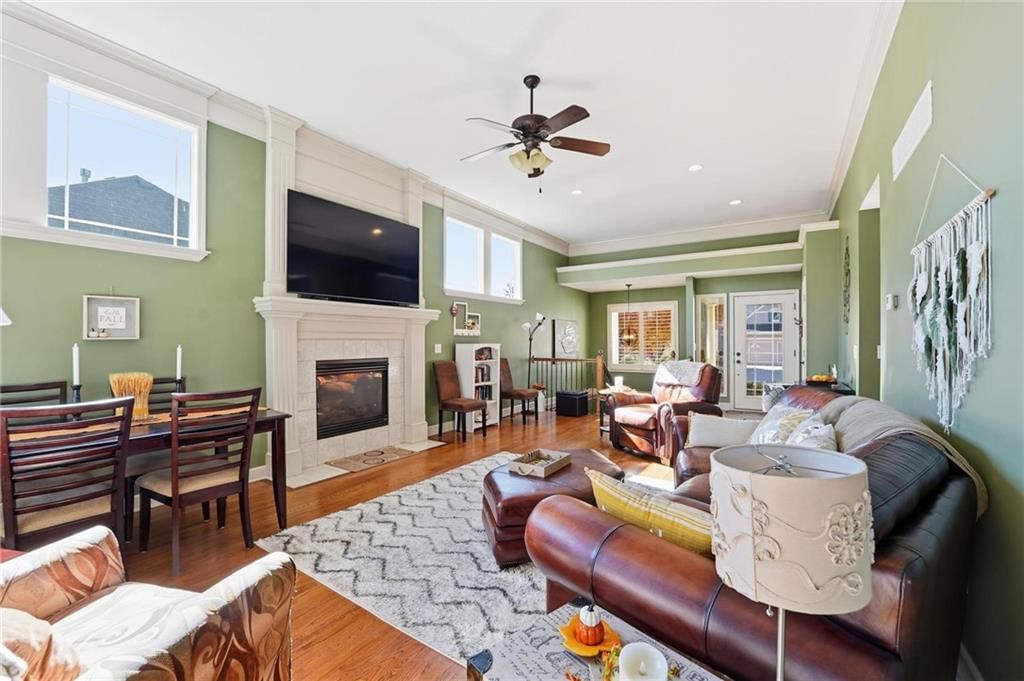 1363 Brompton Lane — photo 9