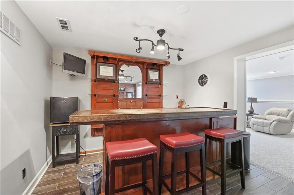 1363 Brompton Lane — photo 33