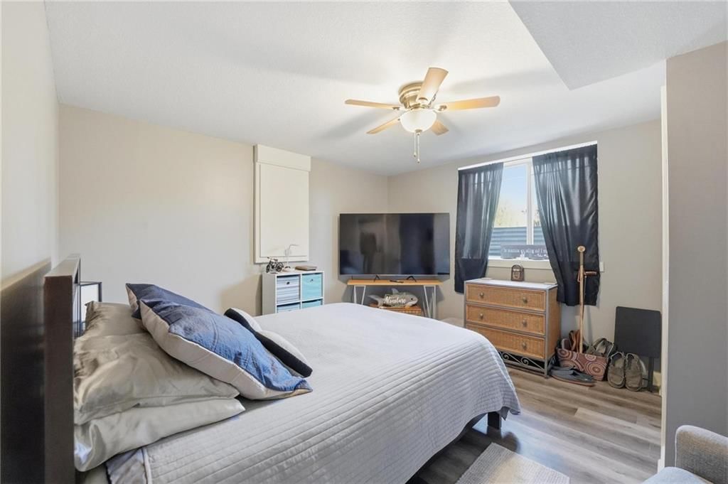1363 Brompton Lane — photo 40