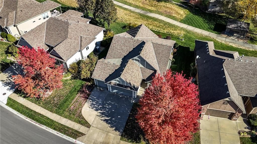 1363 Brompton Lane — photo 47