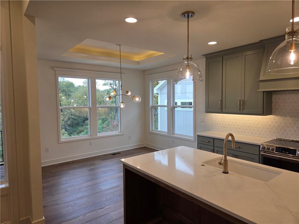 7238 Richards Drive — photo 9