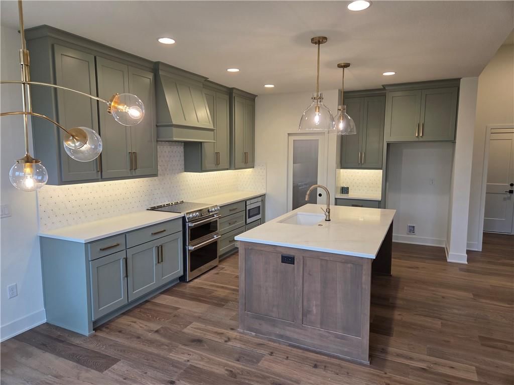 7238 Richards Drive — photo 10