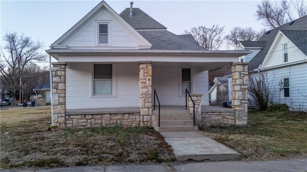 608 Park Avenue, Excelsior Springs, MO