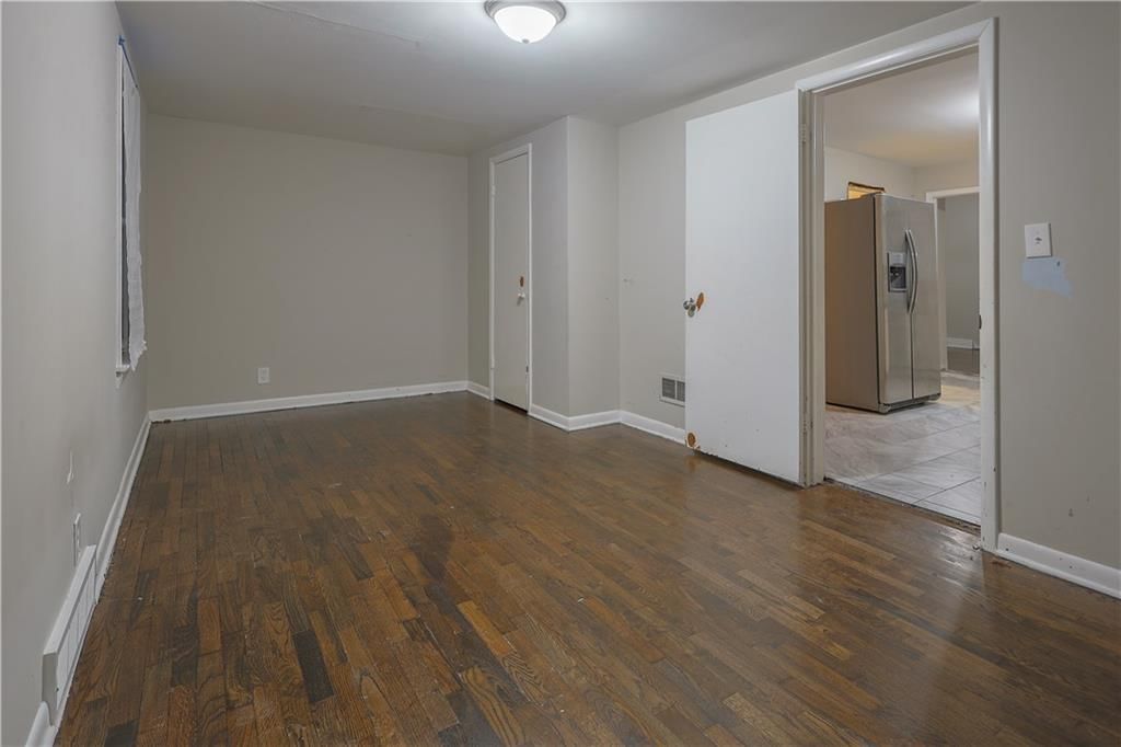608 Park Avenue — photo 10