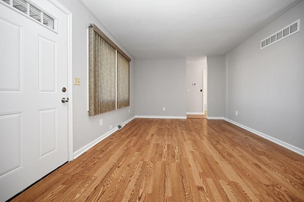 5720 N Drury Avenue — photo 6